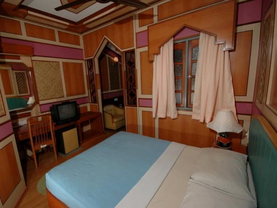 Shari La Island Resort Kampong Pasir Hantu Luaran gambar