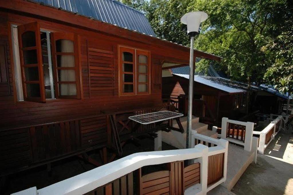 Shari La Island Resort Kampong Pasir Hantu Luaran gambar